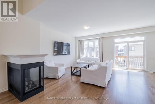 1211 Plymouth Drive, Oshawa, ON - Indoor Photo Showing Living Room With Fireplace