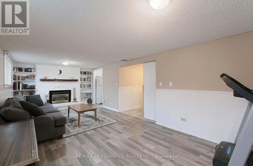 430 Paddington Crescent, Oshawa, ON - Indoor Photo Showing Living Room With Fireplace