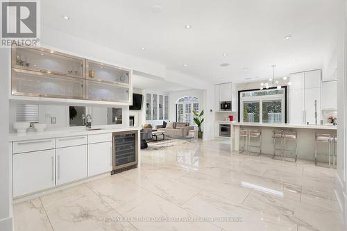 69 Glenforest Drive, Vaughan, ON - Indoor Photo Showing Kitchen