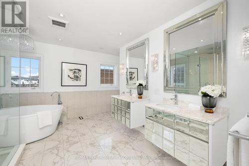 69 Glenforest Drive, Vaughan, ON - Indoor Photo Showing Bathroom