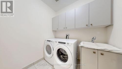 7 Fauchard Street, Richmond Hill, ON - Indoor Photo Showing Laundry Room