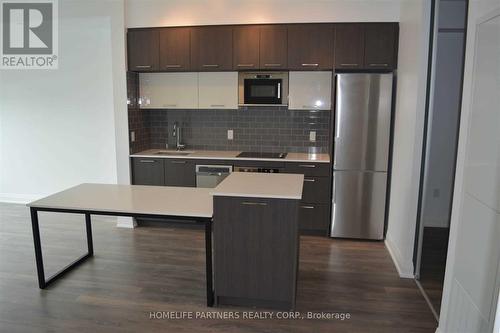 313 - 4800 Highway 7 Road, Vaughan, ON - Indoor Photo Showing Kitchen With Stainless Steel Kitchen With Upgraded Kitchen