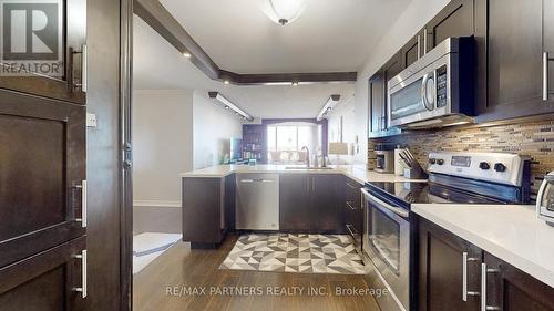 907 - 8501 Bayview Avenue, Richmond Hill, ON - Indoor Photo Showing Kitchen