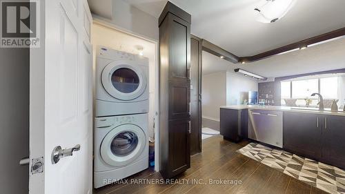 907 - 8501 Bayview Avenue, Richmond Hill, ON - Indoor Photo Showing Laundry Room