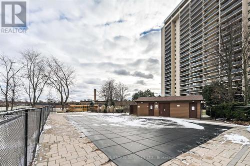 808 - 820 Burnhamthorpe Road, Toronto, ON - Outdoor