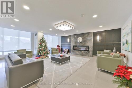 808 - 820 Burnhamthorpe Road, Toronto, ON - Indoor