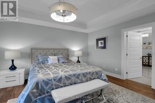 2217 Dauncey Crescent, London, ON - Indoor Photo Showing Bedroom