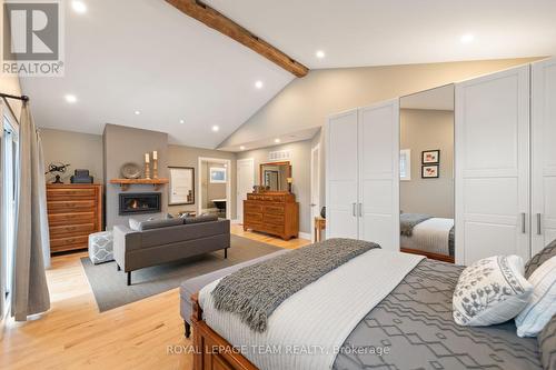 441 Hartleigh Avenue, Ottawa, ON - Indoor Photo Showing Bedroom With Fireplace