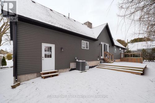 635 18Th Street E, Owen Sound, ON - Outdoor With Exterior