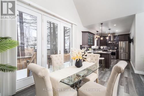 635 18Th Street E, Owen Sound, ON - Indoor Photo Showing Dining Room