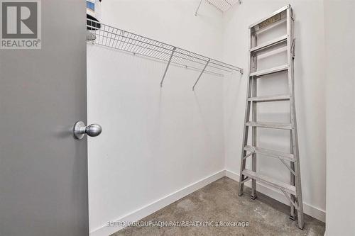 447 - 155 Dalhousie Street, Toronto, ON - Indoor