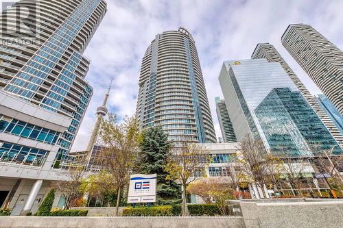 408 - 8 York Street, Toronto, ON - Outdoor With Facade