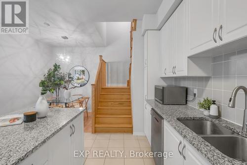 95 - 15 Applewood Lane, Toronto, ON - Indoor Photo Showing Kitchen With Double Sink