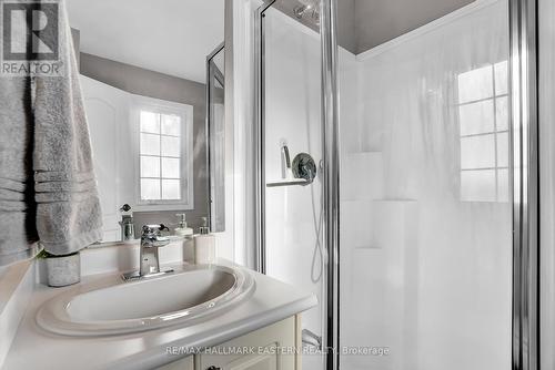 13 - 253 Sprucewood Crescent, Clarington (Bowmanville), ON - Indoor Photo Showing Bathroom