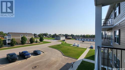 301 680 7Th Avenue E, Melville, SK - Outdoor With Balcony