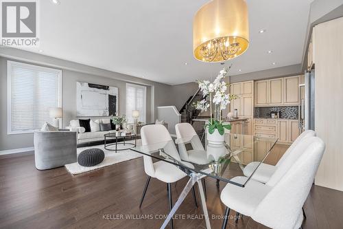 28 Pierre Trudeau Lane, Grimsby, ON - Indoor Photo Showing Dining Room