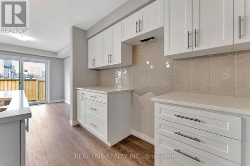 80 Harrison Drive, Cambridge, ON - Indoor Photo Showing Kitchen