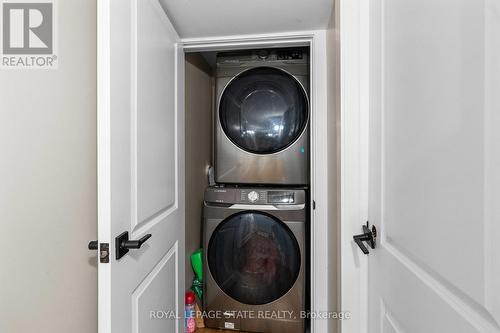 17 Prestwick Avenue, St. Catharines, ON - Indoor Photo Showing Laundry Room