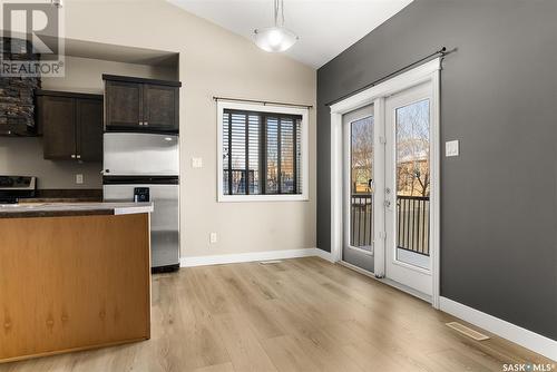 4026 Freeman Road E, Regina, SK - Indoor Photo Showing Kitchen