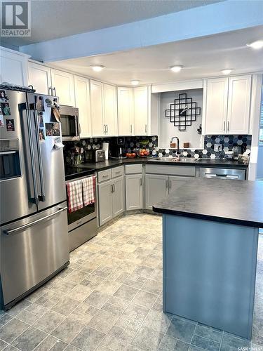 311 West Road, Leroy, SK - Indoor Photo Showing Kitchen With Double Sink