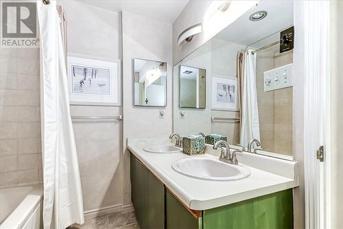 2000 Regent Street Unit# 1102, Sudbury, ON - Indoor Photo Showing Bathroom