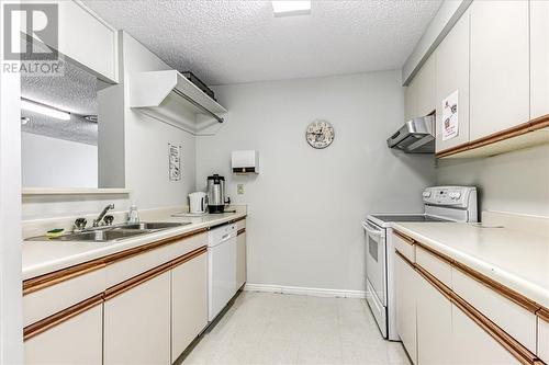 2000 Regent Street Unit# 1102, Sudbury, ON - Indoor Photo Showing Kitchen With Double Sink