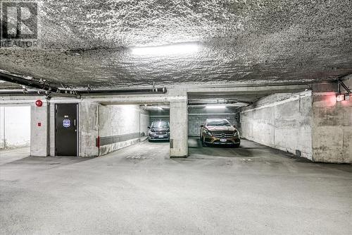 2000 Regent Street Unit# 1102, Sudbury, ON - Indoor Photo Showing Garage