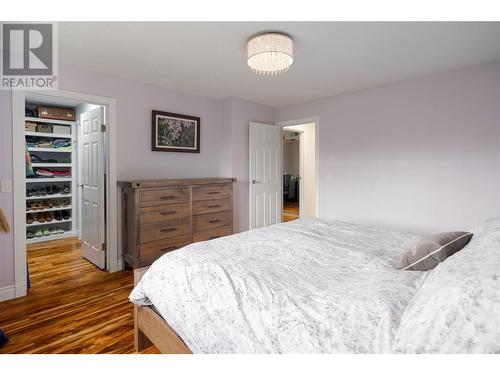 600 Welke Road, Kelowna, BC - Indoor Photo Showing Bedroom