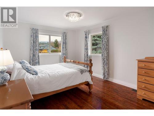 Bedroom #3 - 600 Welke Road, Kelowna, BC - Indoor Photo Showing Bedroom