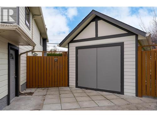 Separate workshop or 1 car garage w/power - 600 Welke Road, Kelowna, BC - Outdoor With Exterior