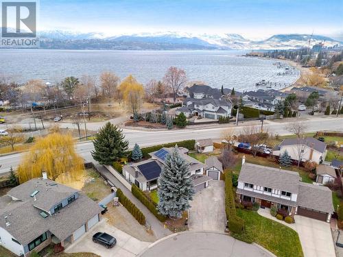 Steps to the lake! - 600 Welke Road, Kelowna, BC 