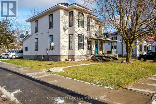 8 Ontario Street, Havelock-Belmont-Methuen (Havelock), ON - Outdoor With Facade