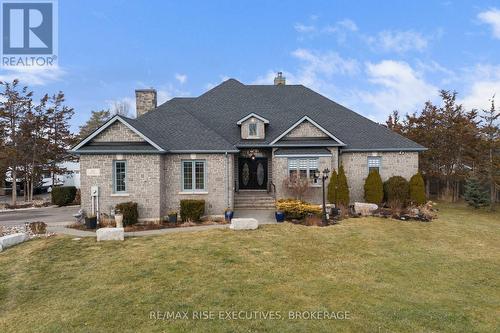 977 Sunnyside Road, Kingston, ON - Outdoor With Facade