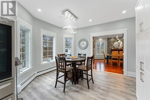 977 Sunnyside Road, Kingston, ON - Indoor Photo Showing Dining Room