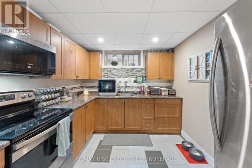 977 Sunnyside Road, Kingston, ON - Indoor Photo Showing Kitchen