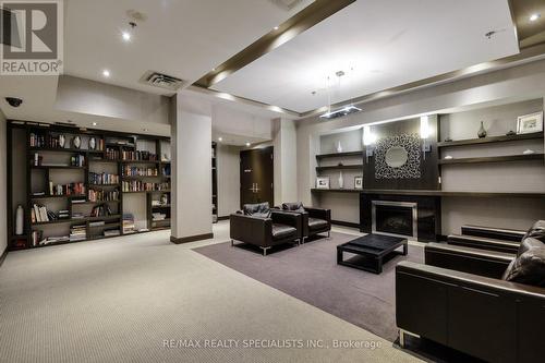 1904 - 60 Absolute Avenue, Mississauga, ON - Indoor Photo Showing Other Room