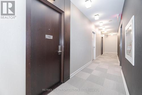 1904 - 60 Absolute Avenue, Mississauga, ON - Indoor Photo Showing Other Room