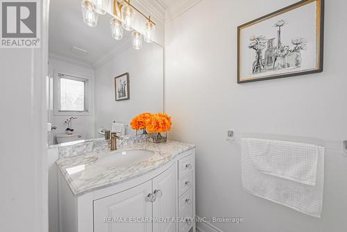 52 - 1150 Skyview Drive, Burlington, ON - Indoor Photo Showing Bathroom