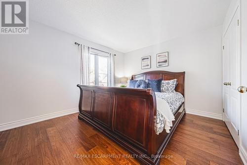 52 - 1150 Skyview Drive, Burlington, ON - Indoor Photo Showing Bedroom