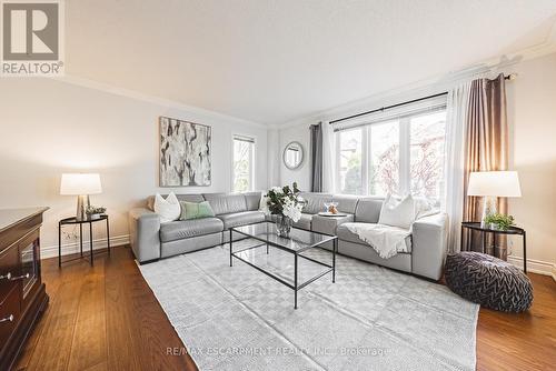 52 - 1150 Skyview Drive, Burlington, ON - Indoor Photo Showing Living Room