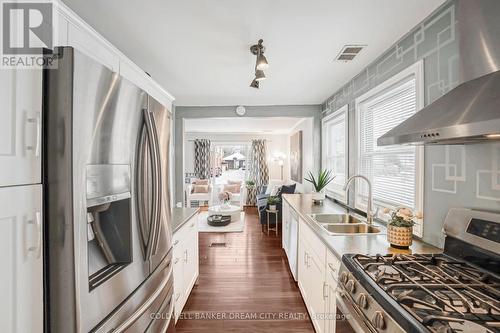 528 Upper Wentworth Street, Hamilton, ON - Indoor Photo Showing Kitchen With Stainless Steel Kitchen With Double Sink With Upgraded Kitchen