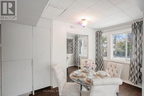 528 Upper Wentworth Street, Hamilton, ON - Indoor Photo Showing Dining Room