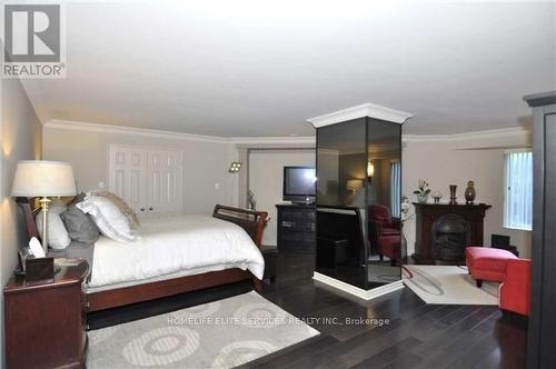 601 - 33 University Avenue, Toronto, ON - Indoor Photo Showing Bedroom