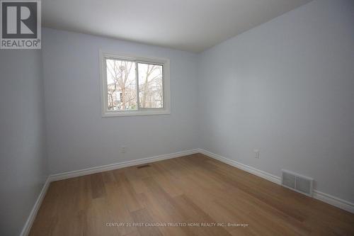 38 Patience Crescent, London, ON - Indoor Photo Showing Other Room