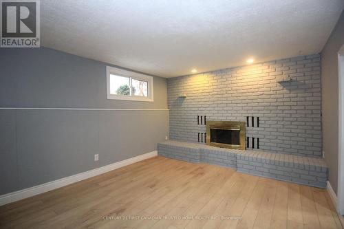 38 Patience Crescent, London, ON - Indoor Photo Showing Other Room