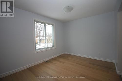 38 Patience Crescent, London, ON - Indoor Photo Showing Other Room