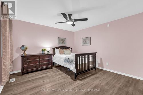 700 Levac Drive, Ottawa, ON - Indoor Photo Showing Bedroom