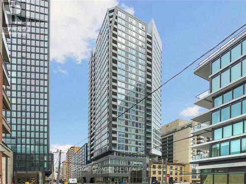 711 - 68 Shuter Street, Toronto (Church-Yonge Corridor), ON - Outdoor With Facade