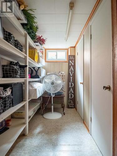 15 Rosemount Avenue, St. Catharines (442 - Vine/Linwell), ON - Indoor Photo Showing Other Room