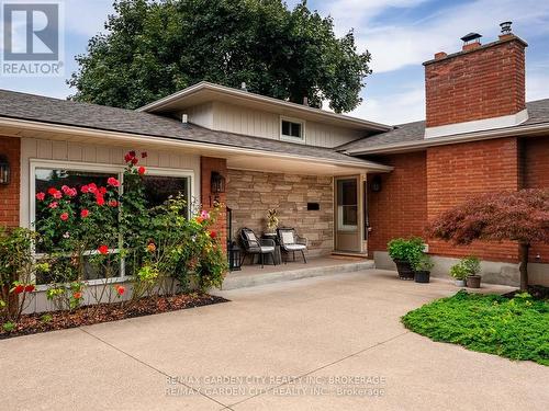 15 Rosemount Avenue, St. Catharines (442 - Vine/Linwell), ON - Outdoor